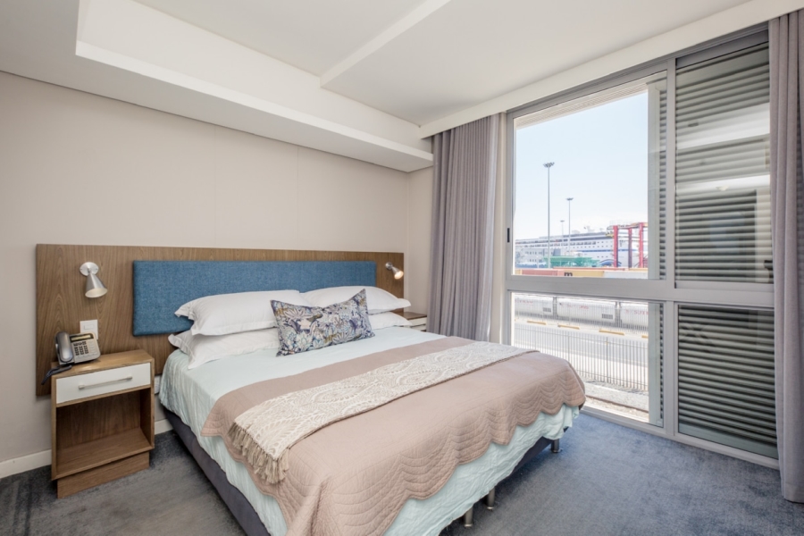 1 Bedroom Property for Sale in Foreshore Western Cape